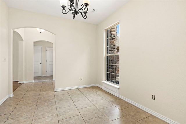 1495 N Corsica, Fayetteville, AR 72704