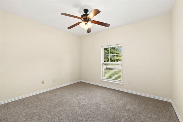 1495 N Corsica, Fayetteville, AR 72704