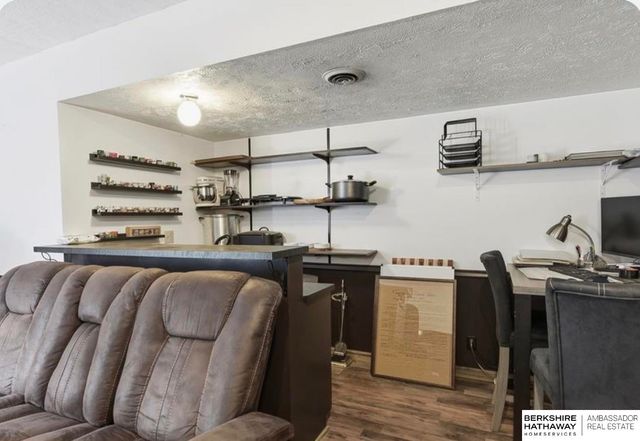 12910 Courtney Drive, Bellevue, NE 68123