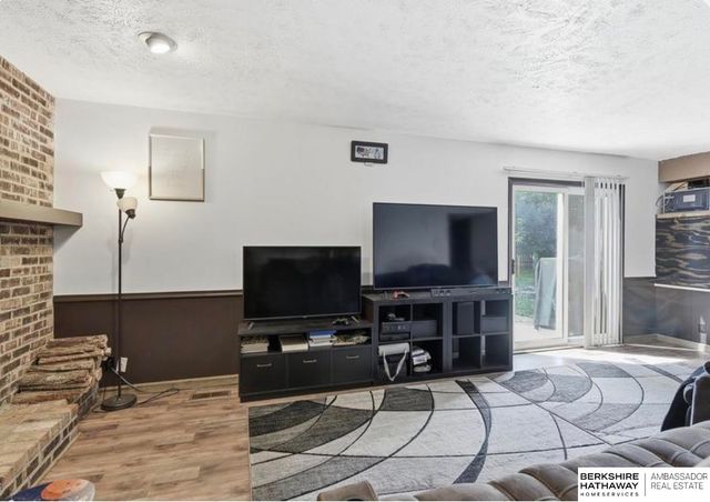 12910 Courtney Drive, Bellevue, NE 68123