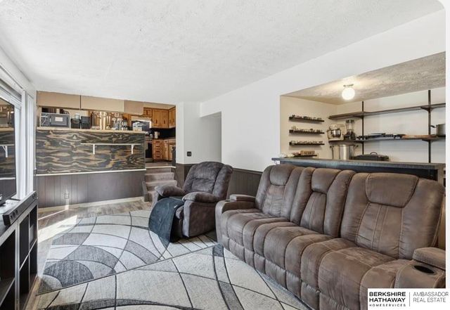 12910 Courtney Drive, Bellevue, NE 68123