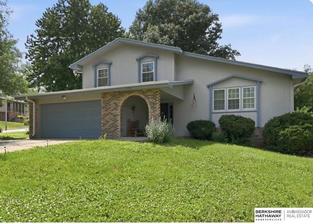 12910 Courtney Drive, Bellevue, NE 68123
