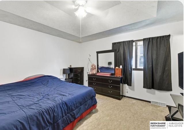12910 Courtney Drive, Bellevue, NE 68123