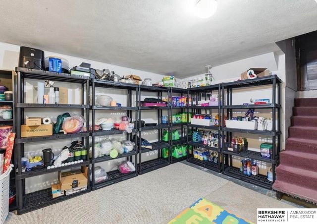 12910 Courtney Drive, Bellevue, NE 68123