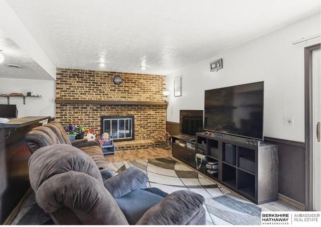 12910 Courtney Drive, Bellevue, NE 68123