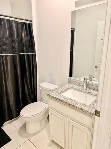 611 N F Street, Lake Worth Beach, FL 33460