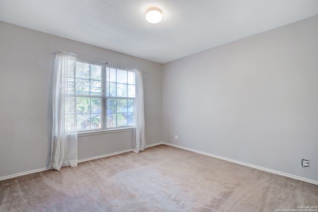 8615 Tioga, Helotes, TX 78023