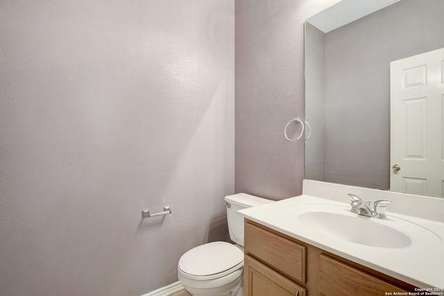 8615 Tioga, Helotes, TX 78023