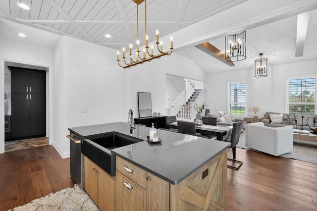 410 N 36th Street, Cumming, IA 50061