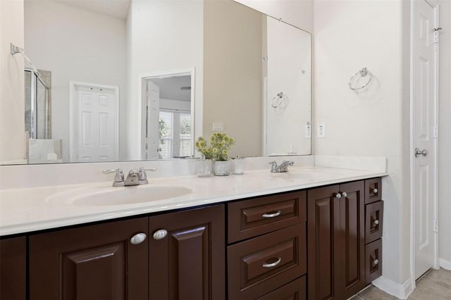 8806 Willow Wind Lane, Houston, TX 77083