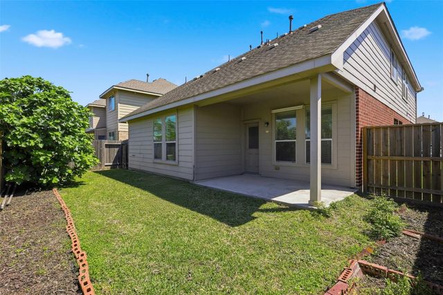 8806 Willow Wind Lane, Houston, TX 77083