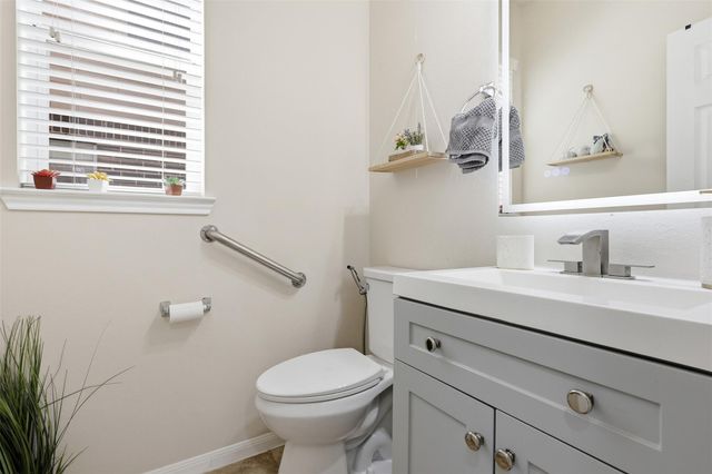 8806 Willow Wind Lane, Houston, TX 77083