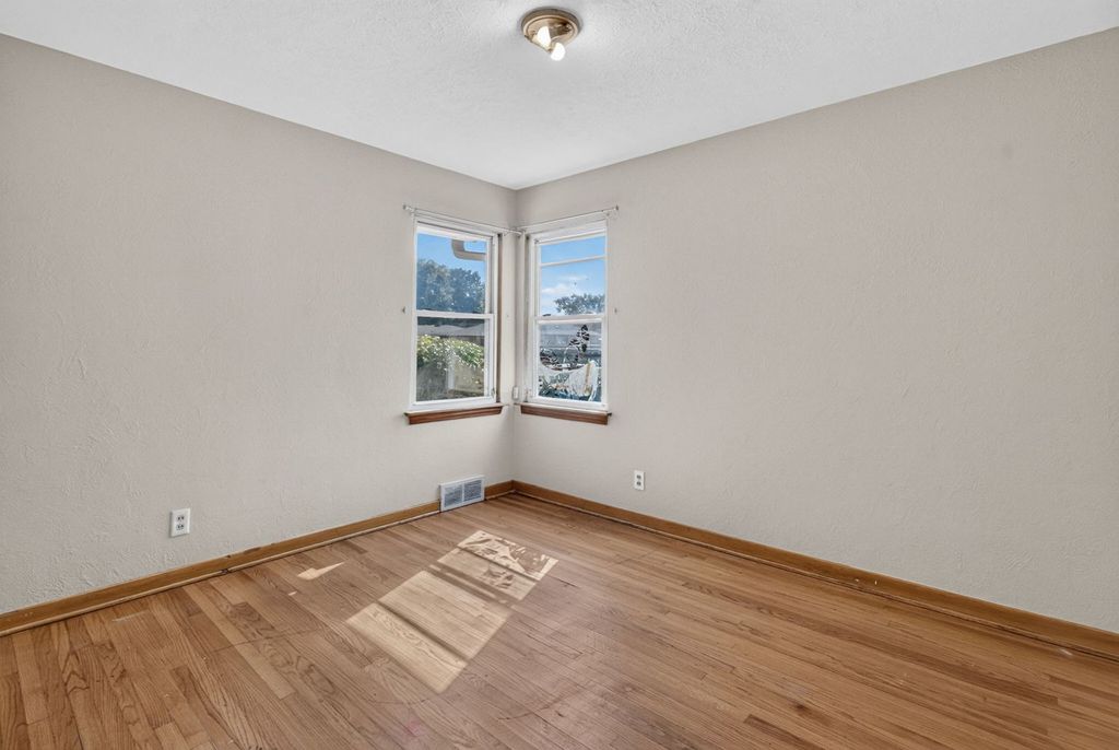 24 S Reed Street, Joliet, IL 60436 — photo 4