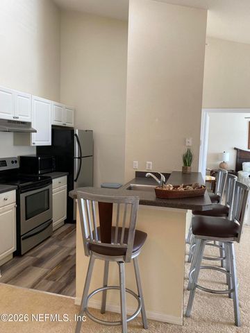1717 COUNTY ROAD 220 1705, Fleming Island, FL 32003