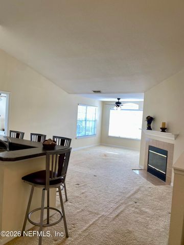 1717 COUNTY ROAD 220 1705, Fleming Island, FL 32003
