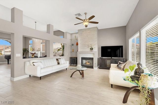 2900 Crown Ridge Drive, Las Vegas, NV 89134