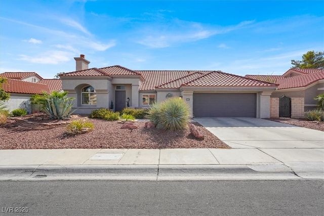 2900 Crown Ridge Drive, Las Vegas, NV 89134
