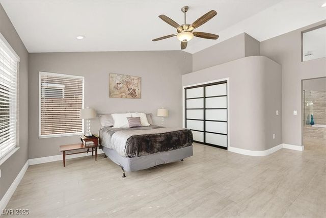 2900 Crown Ridge Drive, Las Vegas, NV 89134