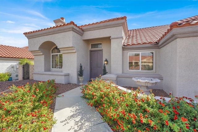 2900 Crown Ridge Drive, Las Vegas, NV 89134