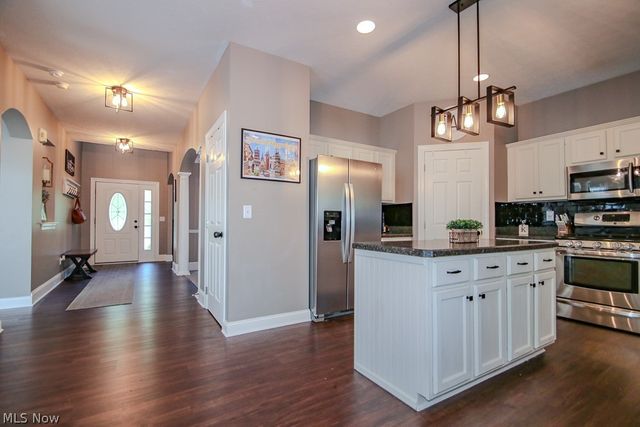 975 Outrigger Cove, Painesville Twp, OH 44077