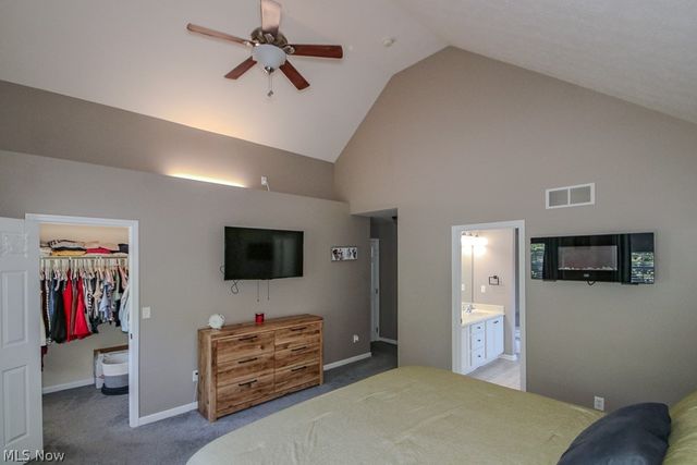 975 Outrigger Cove, Painesville Twp, OH 44077