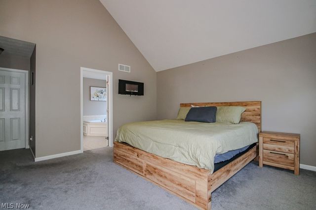 975 Outrigger Cove, Painesville Twp, OH 44077