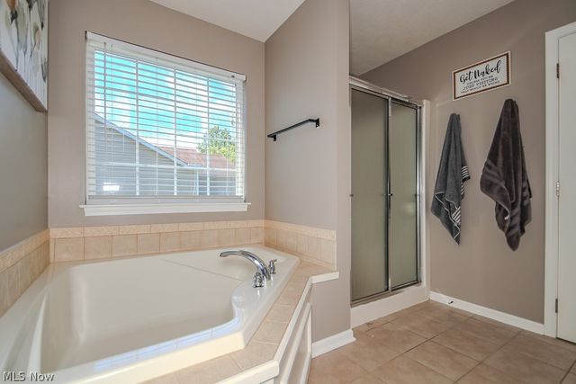 975 Outrigger Cove, Painesville Twp, OH 44077