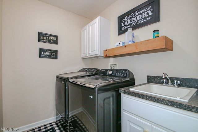 975 Outrigger Cove, Painesville Twp, OH 44077