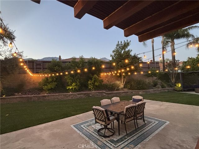 6214 Moonstone, Alta Loma, CA 91701