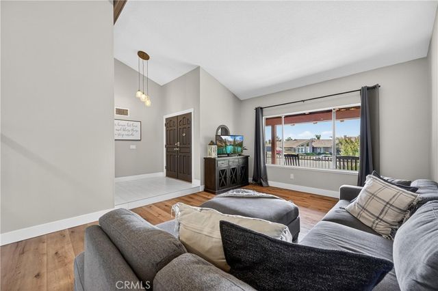 6214 Moonstone, Alta Loma, CA 91701
