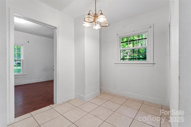 317 Campus Street, Charlotte, NC 28216