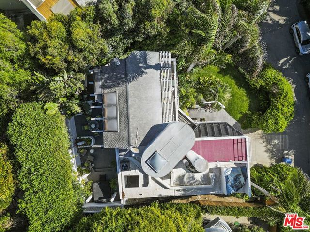 31833 Sea Level Drive, Malibu, CA 90265