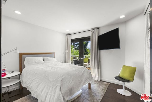 31833 Sea Level Drive, Malibu, CA 90265