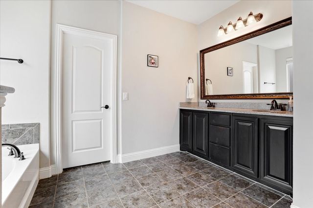 3656 Rosewood, Denison, TX 75020