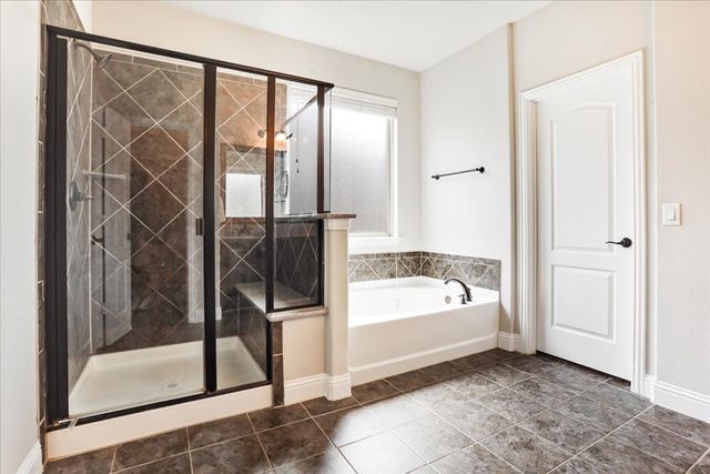 3656 Rosewood, Denison, TX 75020