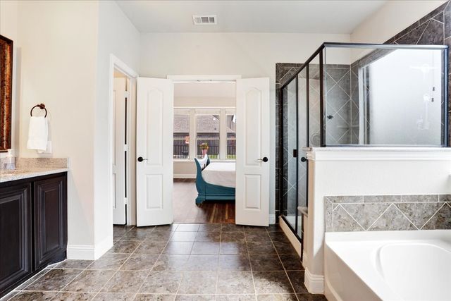 3656 Rosewood, Denison, TX 75020