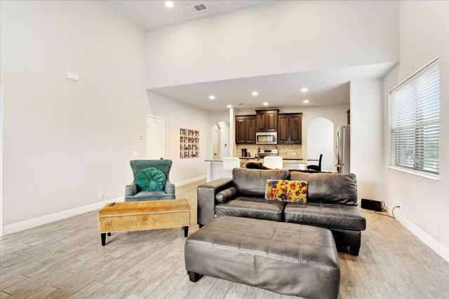 3656 Rosewood, Denison, TX 75020