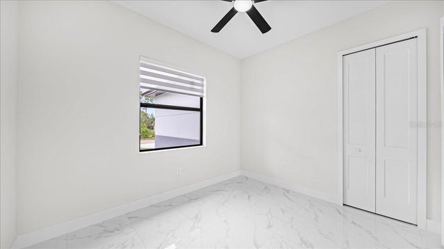 18 NE 11TH LANE, Cape Coral, FL 33909