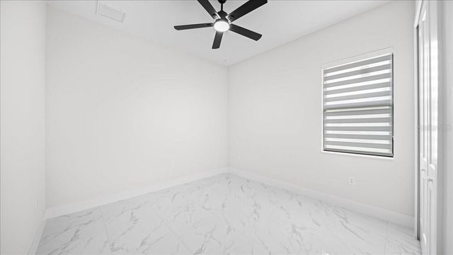 18 NE 11TH LANE, Cape Coral, FL 33909