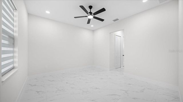 18 NE 11TH LANE, Cape Coral, FL 33909