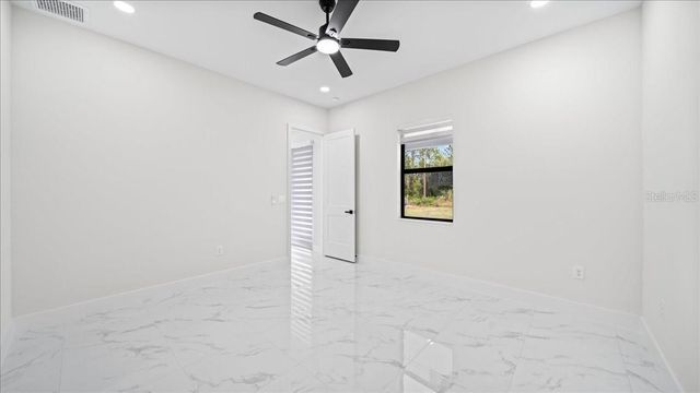 18 NE 11TH LANE, Cape Coral, FL 33909