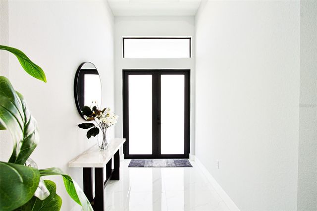 18 NE 11TH LANE, Cape Coral, FL 33909