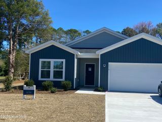 905 Red Sail Road, New Bern, NC 28560