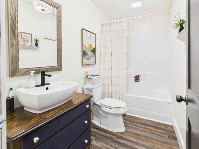 1943 County Road 15, South Point, OH 45680