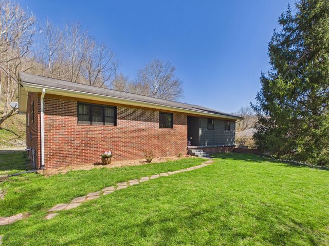 1943 County Road 15, South Point, OH 45680