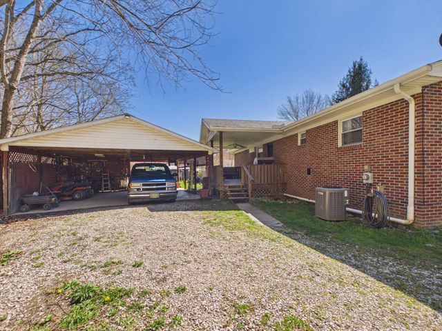 1943 County Road 15, South Point, OH 45680