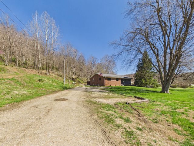 1943 County Road 15, South Point, OH 45680