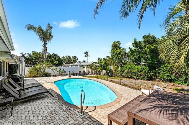 10392 136TH STREET, Largo, FL 33774