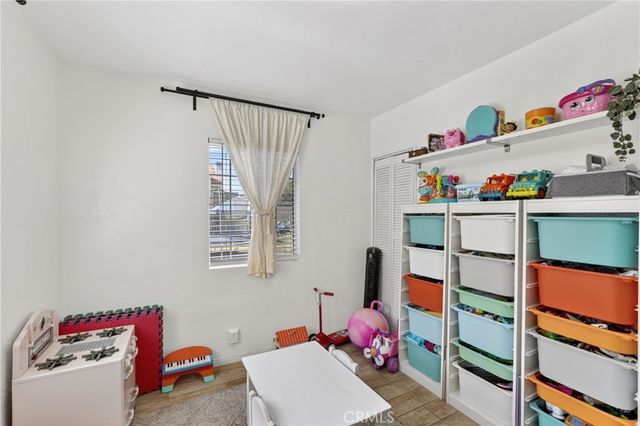 937 Fremont St, Pomona, CA 91766
