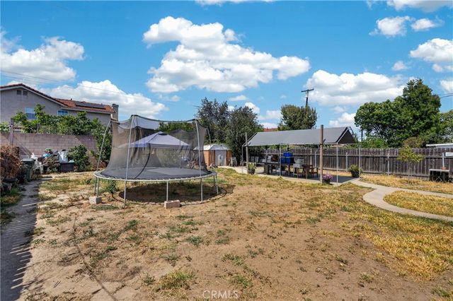 937 Fremont St, Pomona, CA 91766